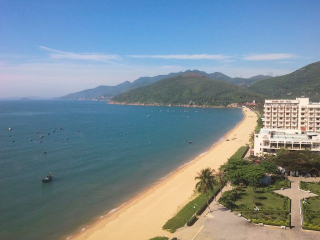 bai-bien-quy-nhon-vntrip-e1502273304414